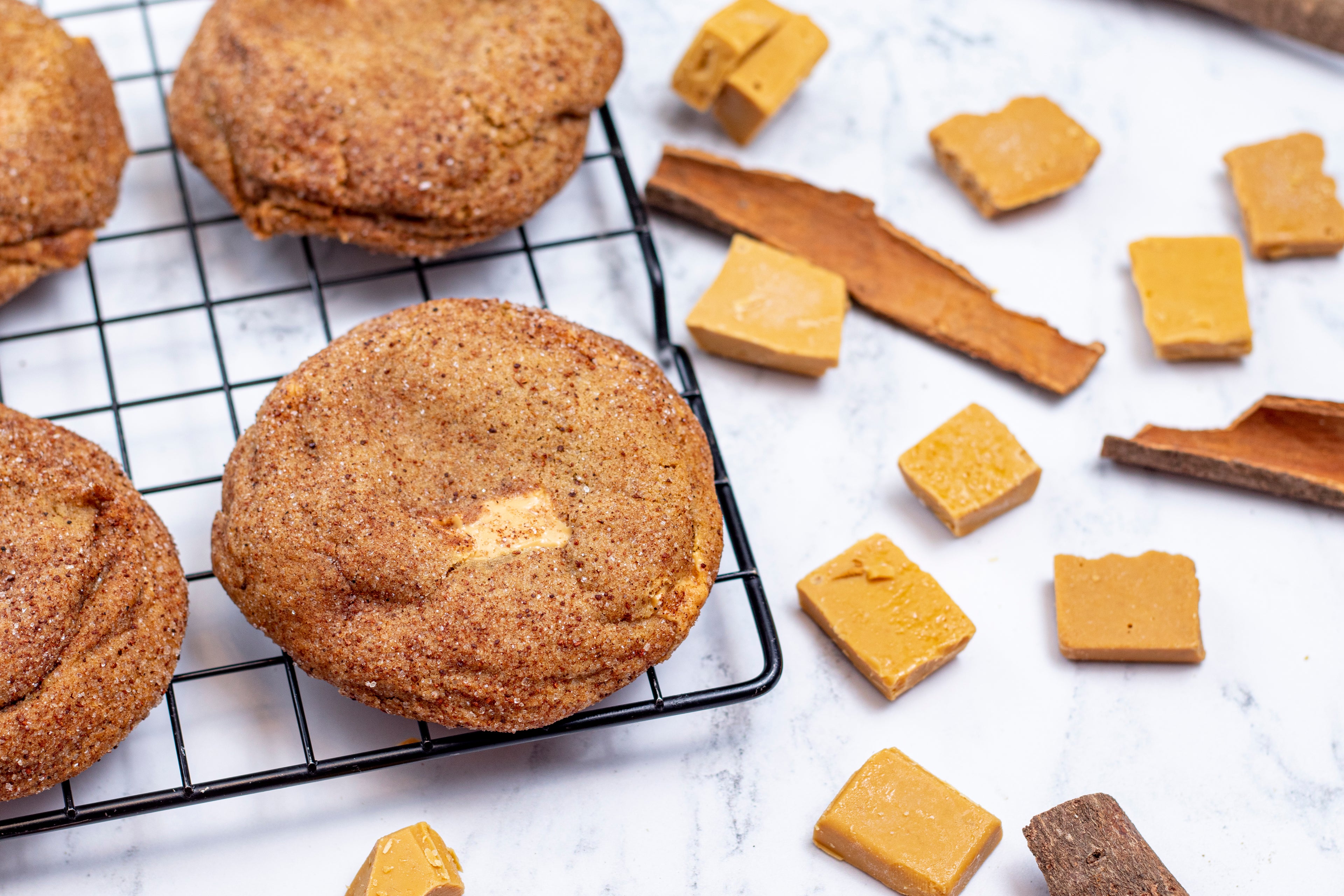 Cinnamon & Caramelised White Chocolate